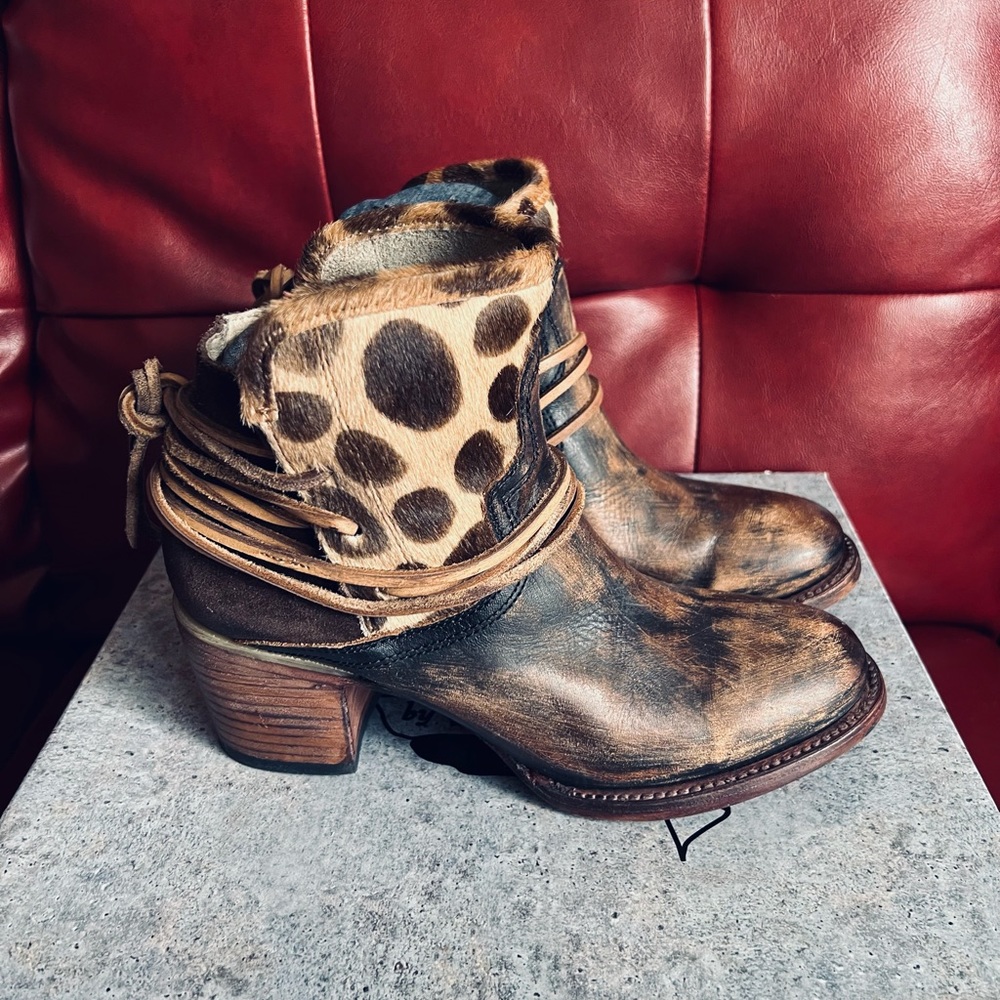 Free Bird Booties